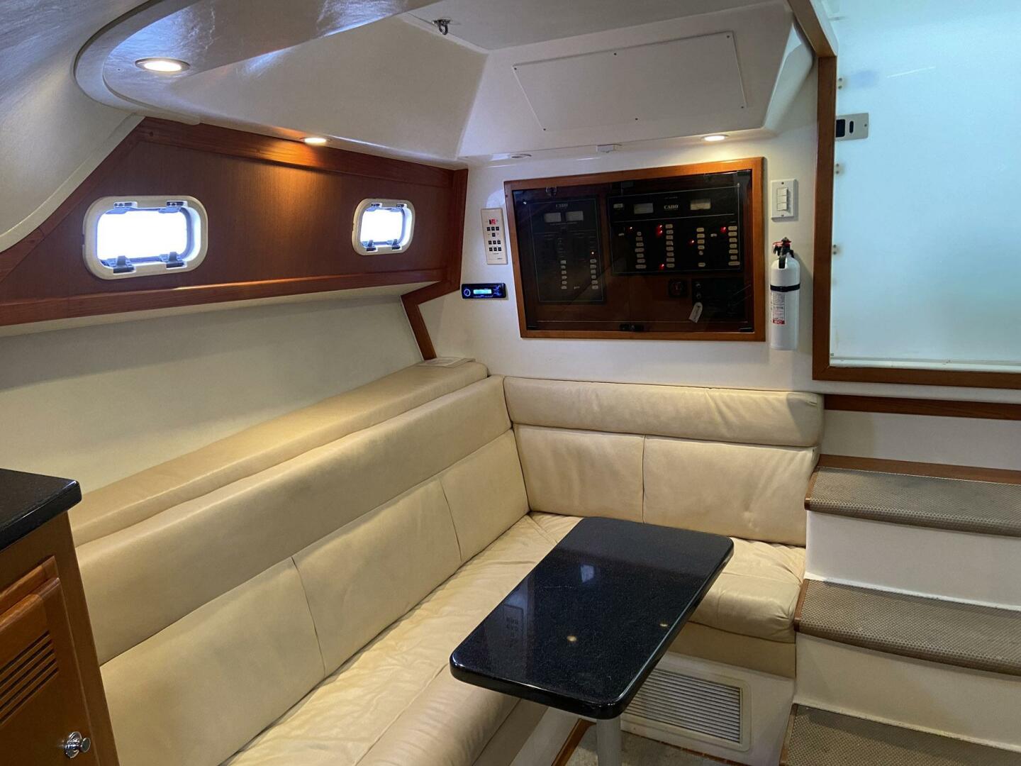 Dream Weaver 35ft Cabo Yacht For Sale