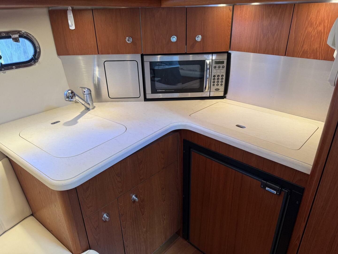 Blue Skys 36ft Tiara Yachts Yacht For Sale