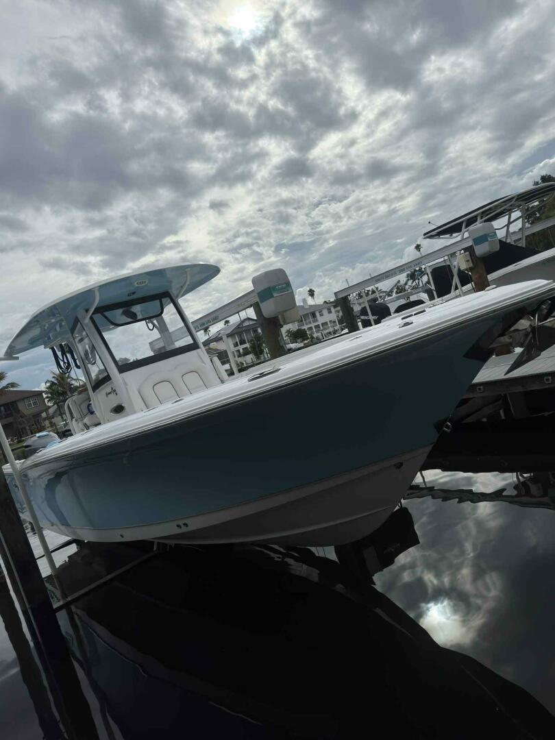 Just A Few Friends II 30ft Sea Hunt Yacht For Sale
