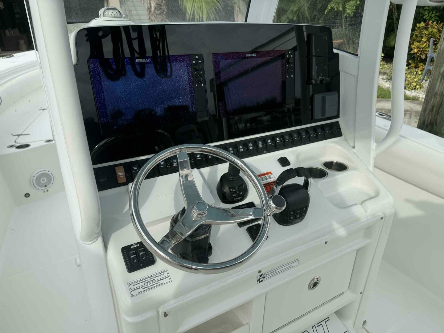 Just A Few Friends II 30ft Sea Hunt Yacht For Sale