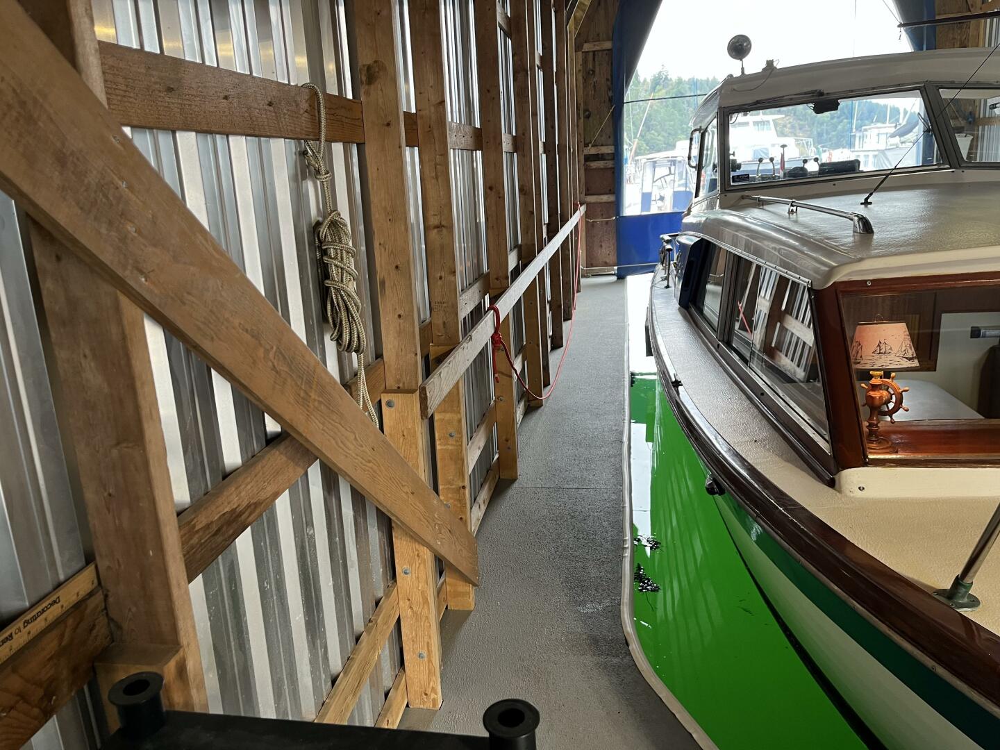 38ft Custom Yacht For Sale