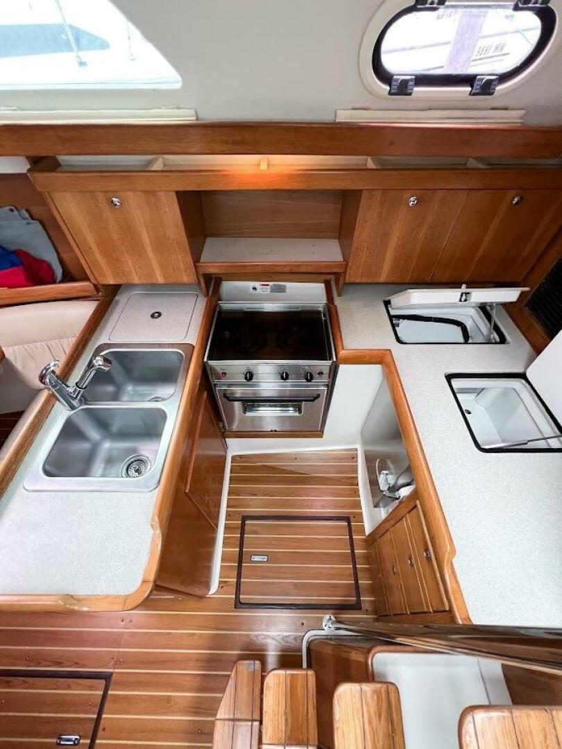 Just Cause 36ft Catalina Yacht For Sale
