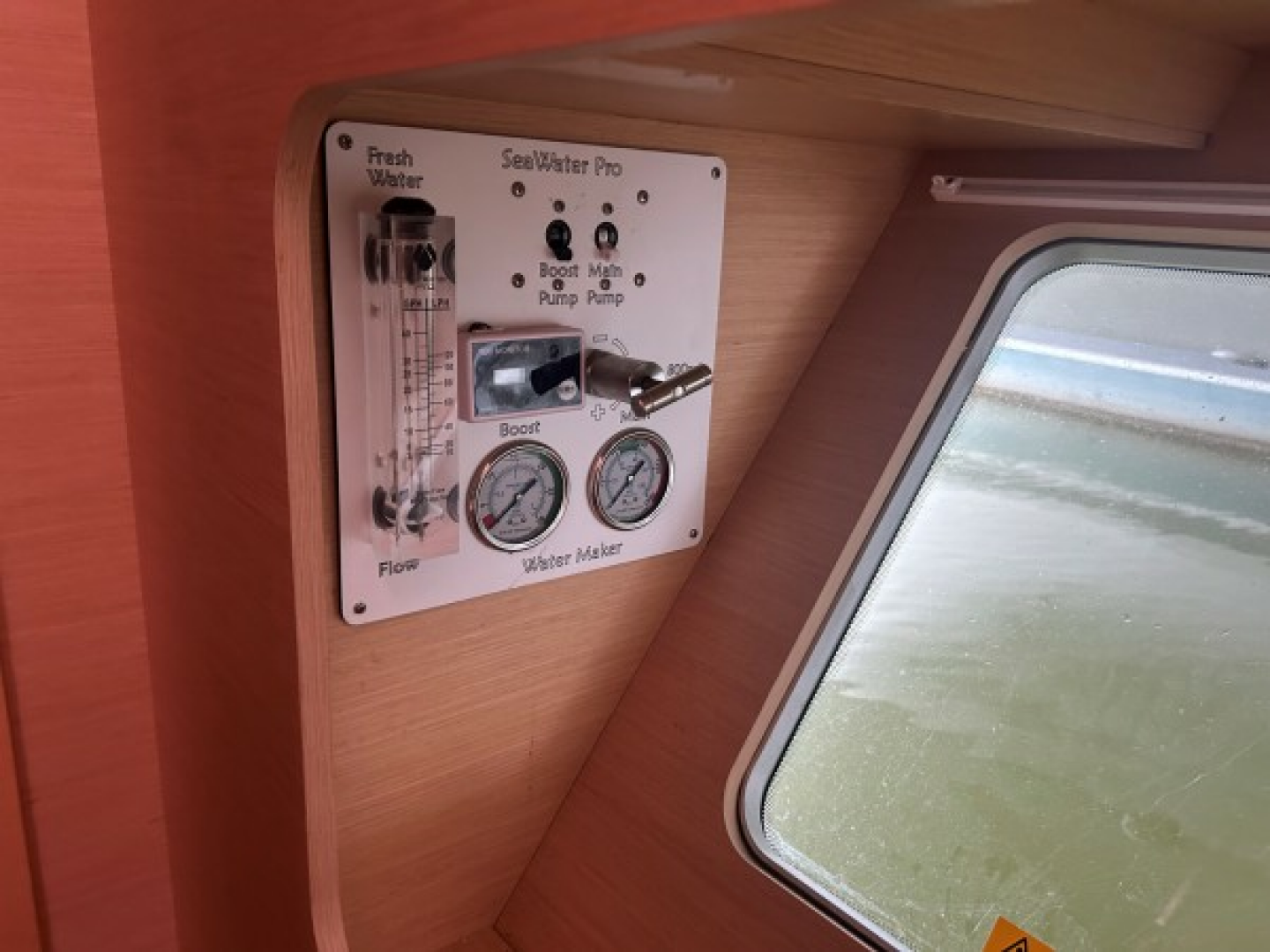 HALLDIS 40ft Lagoon Yacht For Sale