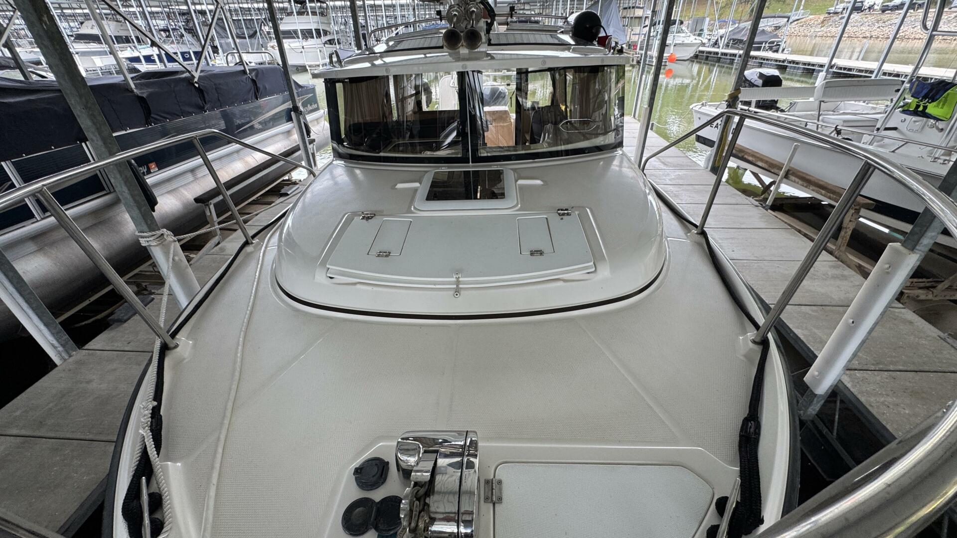 Exterior Bow
