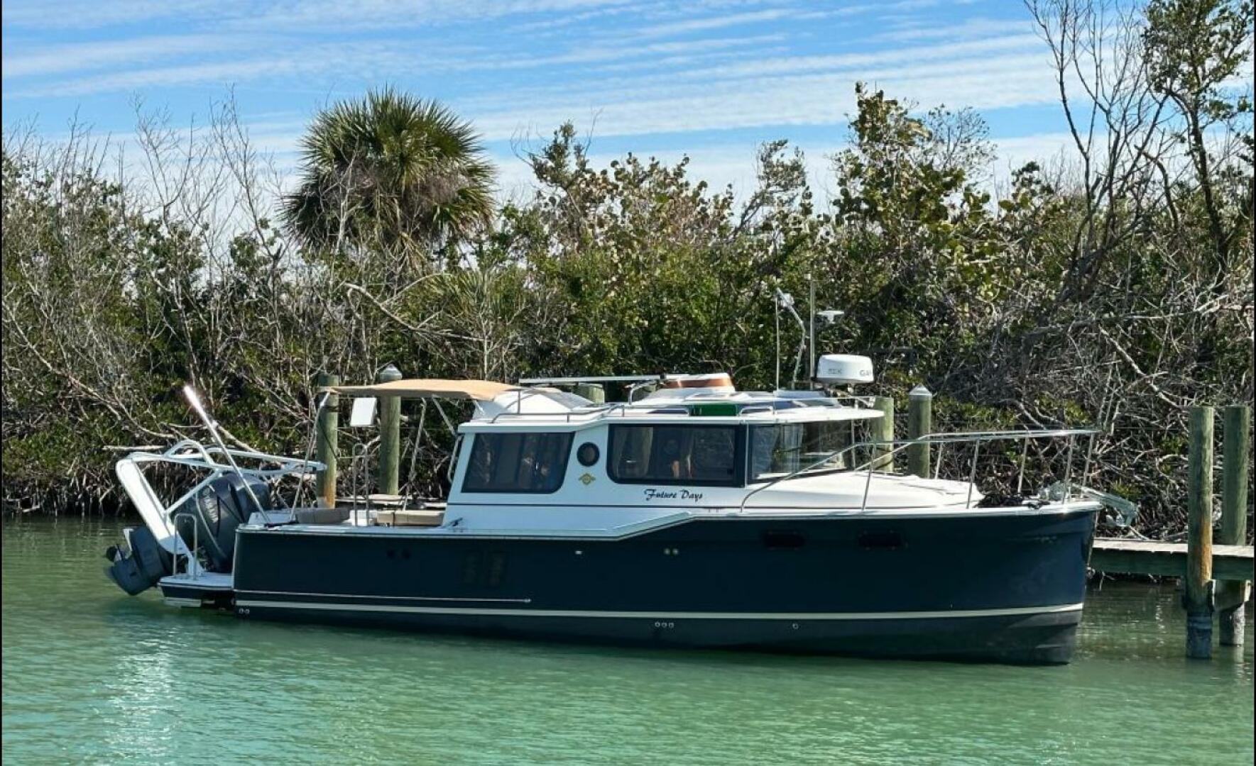 Exterior Starboard