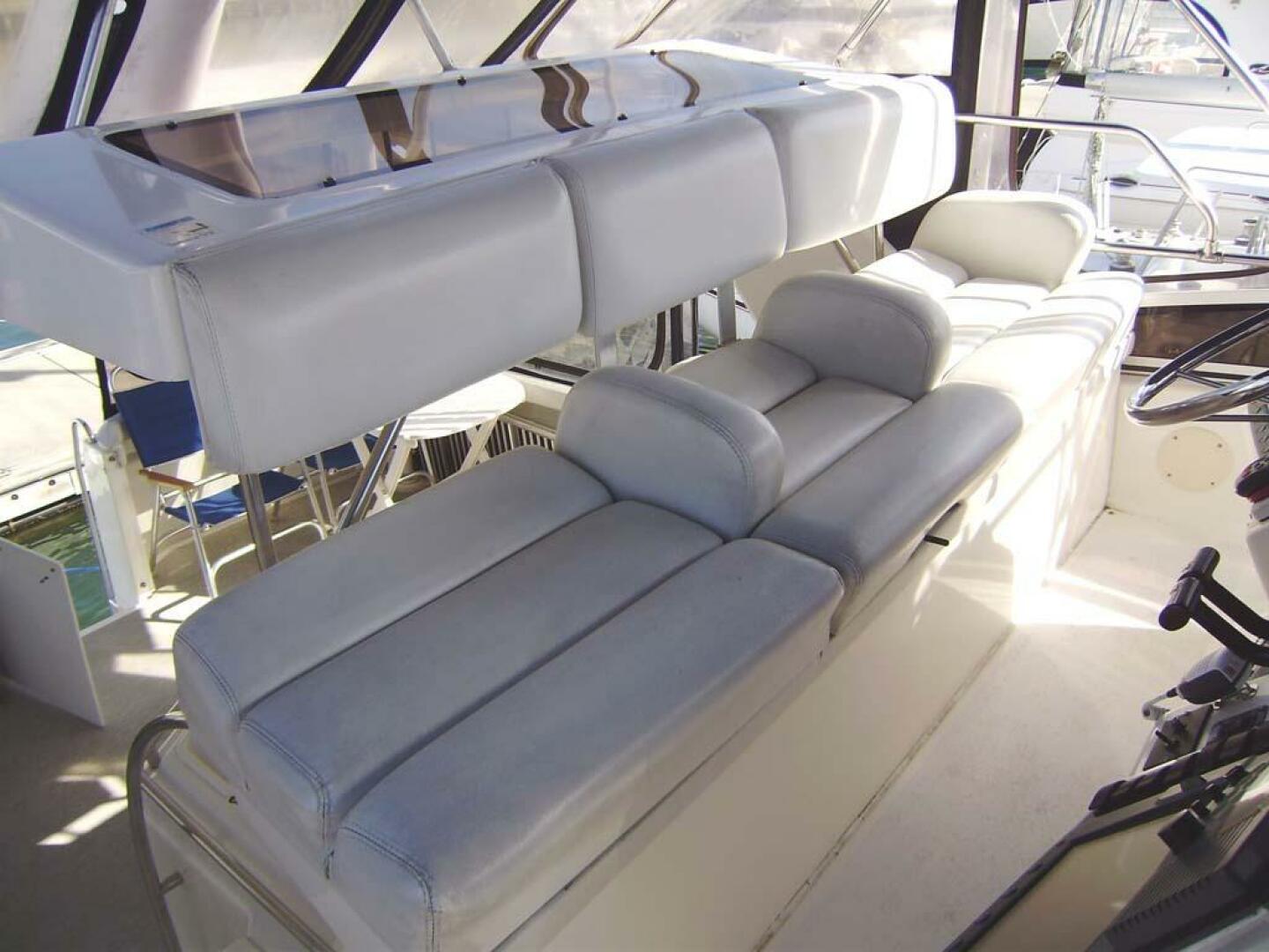 DUNAC S MINNI CONN III 42ft Silverton Yacht For Sale