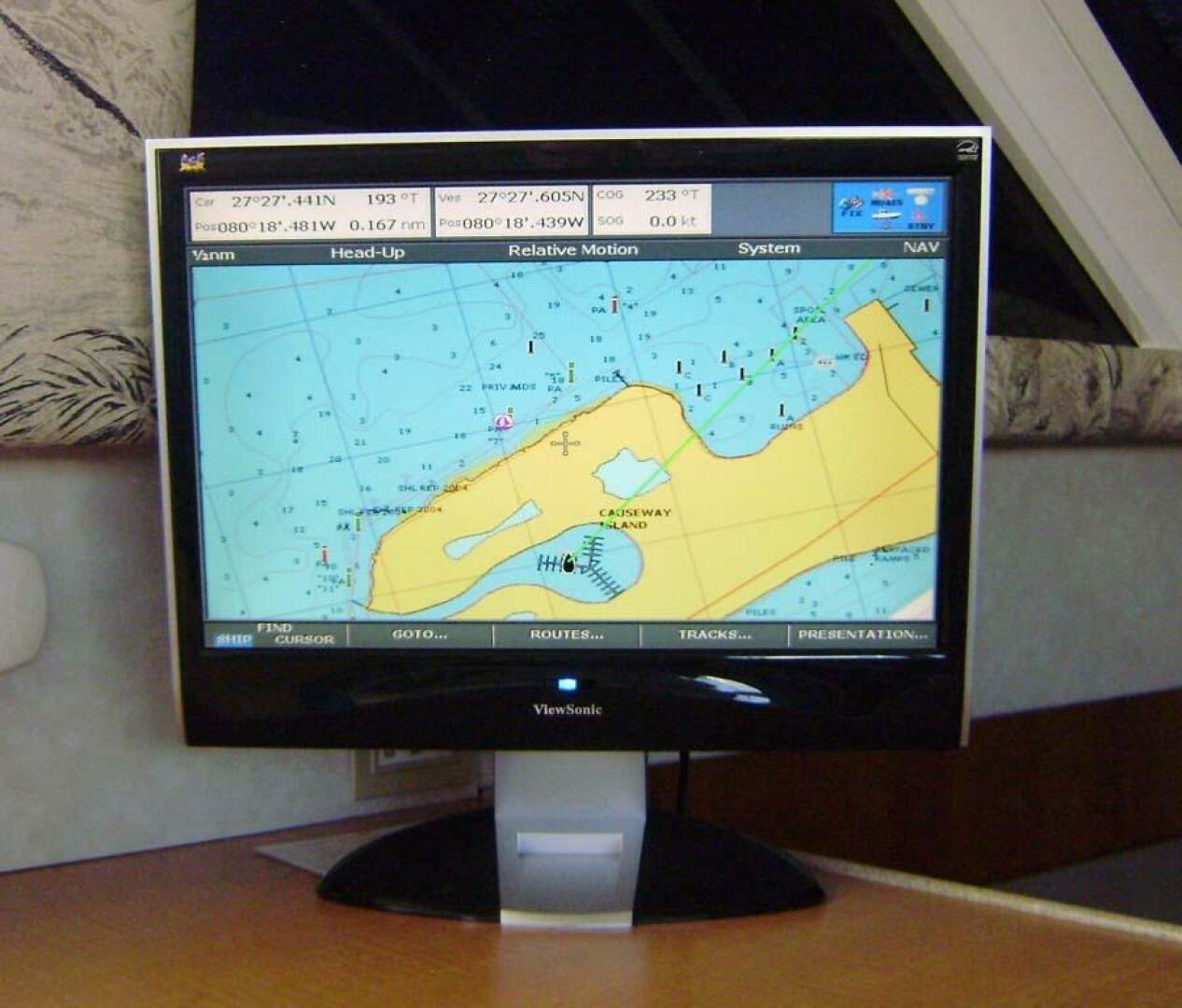 DUNAC S MINNI CONN III 42ft Silverton Yacht For Sale