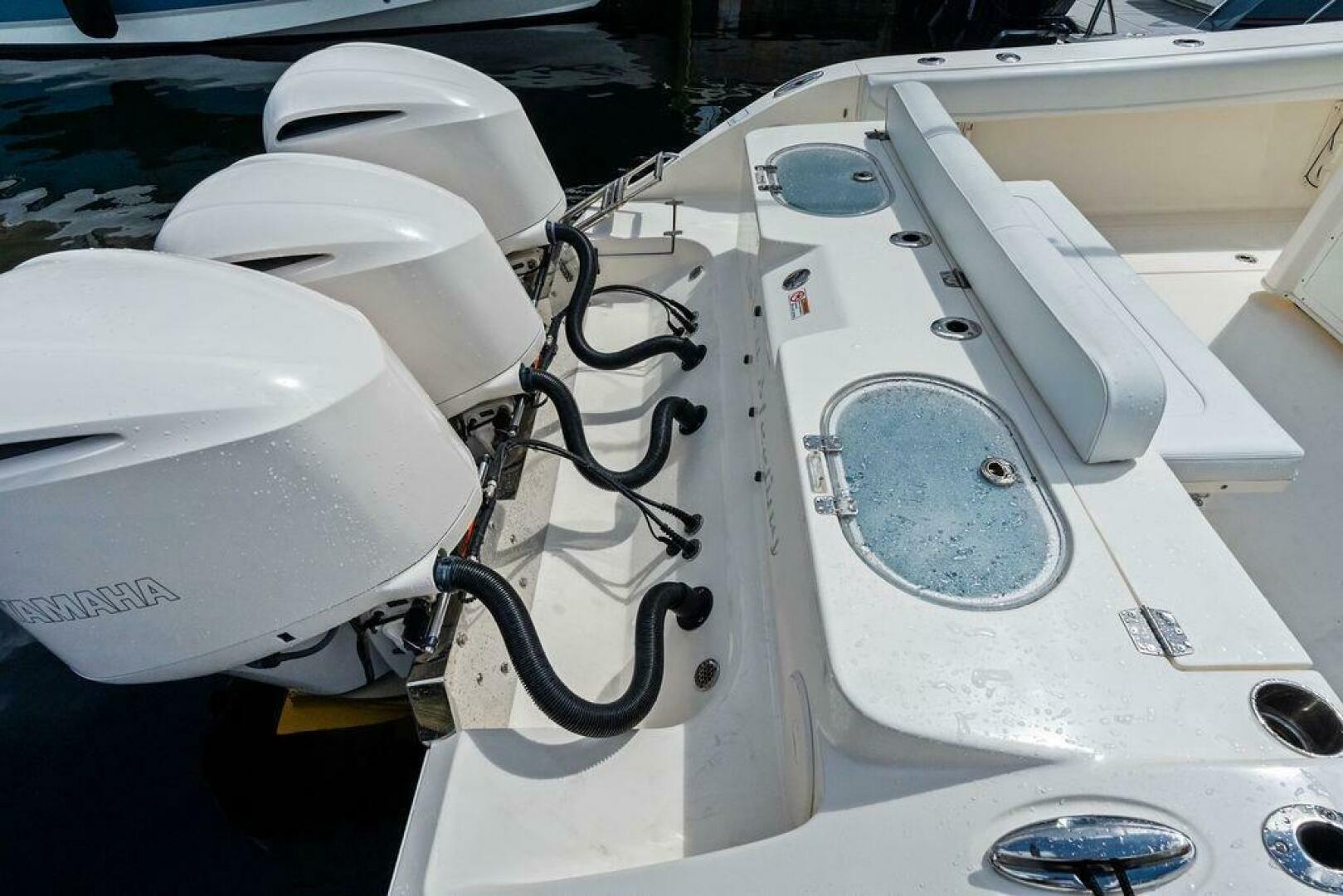 35ft Cobia Yacht For Sale
