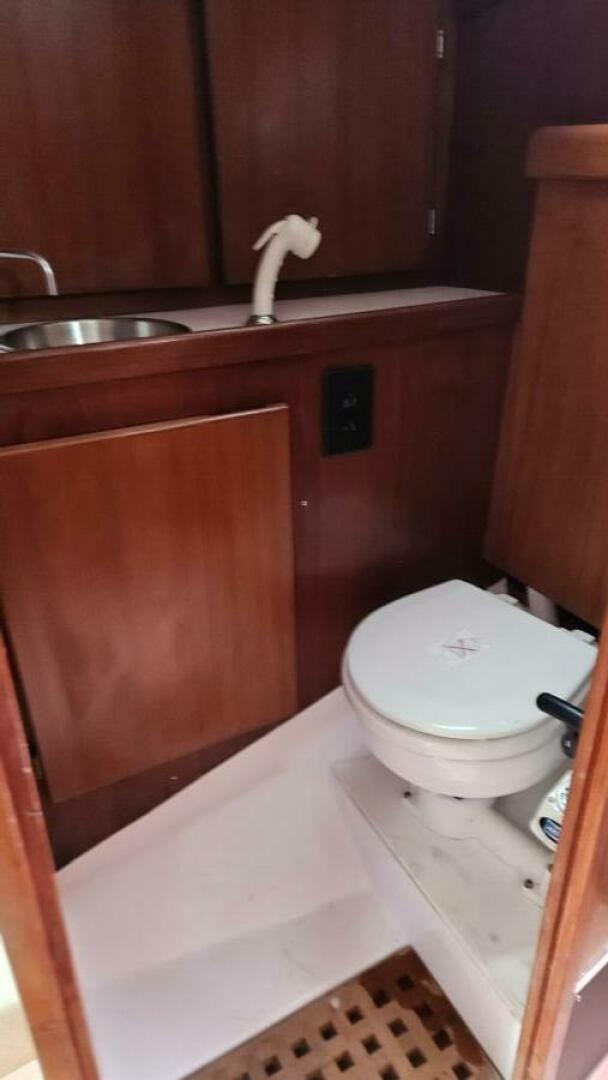 34ft Peterson Yacht For Sale