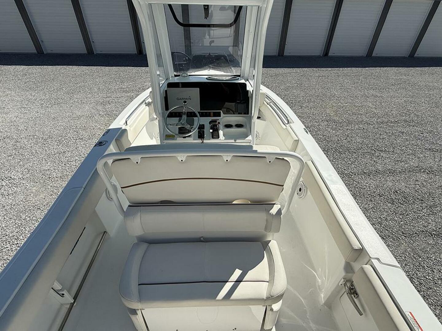 Fwd cockpit seat/helm area