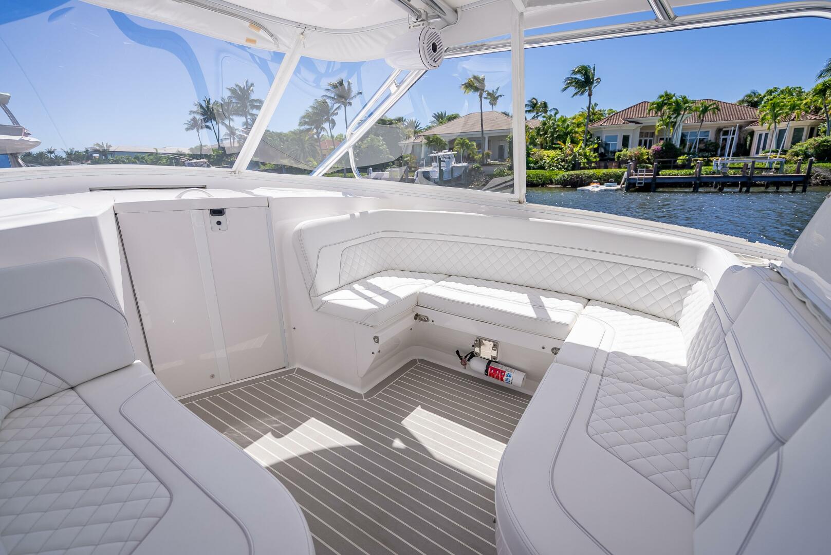 40ft Intrepid Yacht For Sale