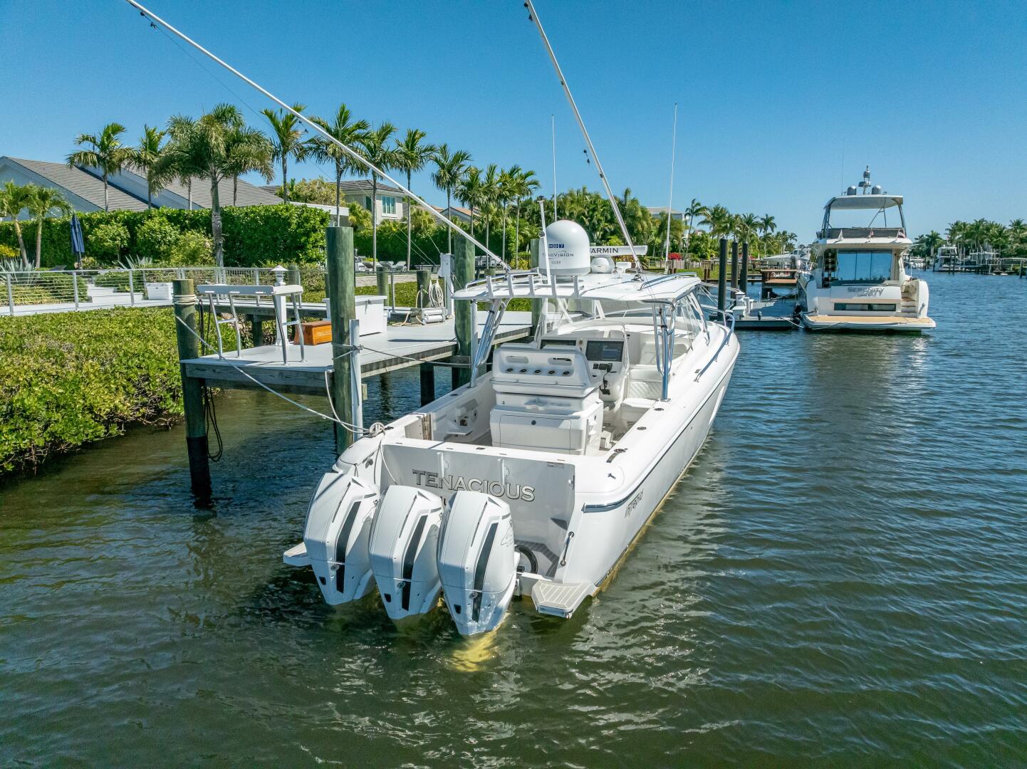 40ft Intrepid Yacht For Sale