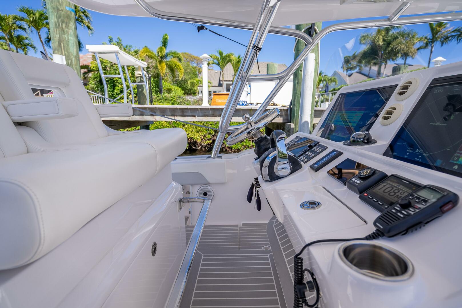 40ft Intrepid Yacht For Sale