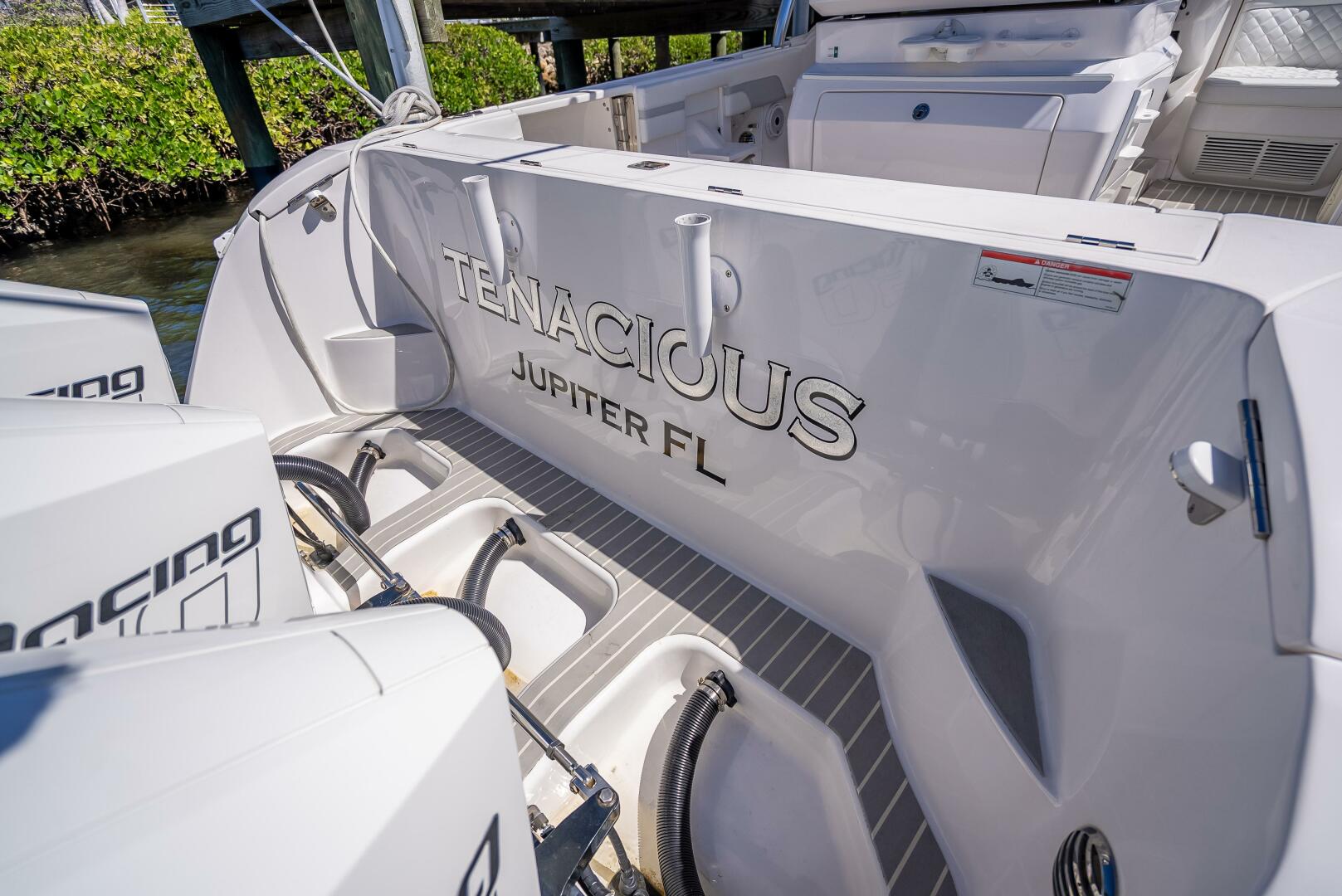 40ft Intrepid Yacht For Sale