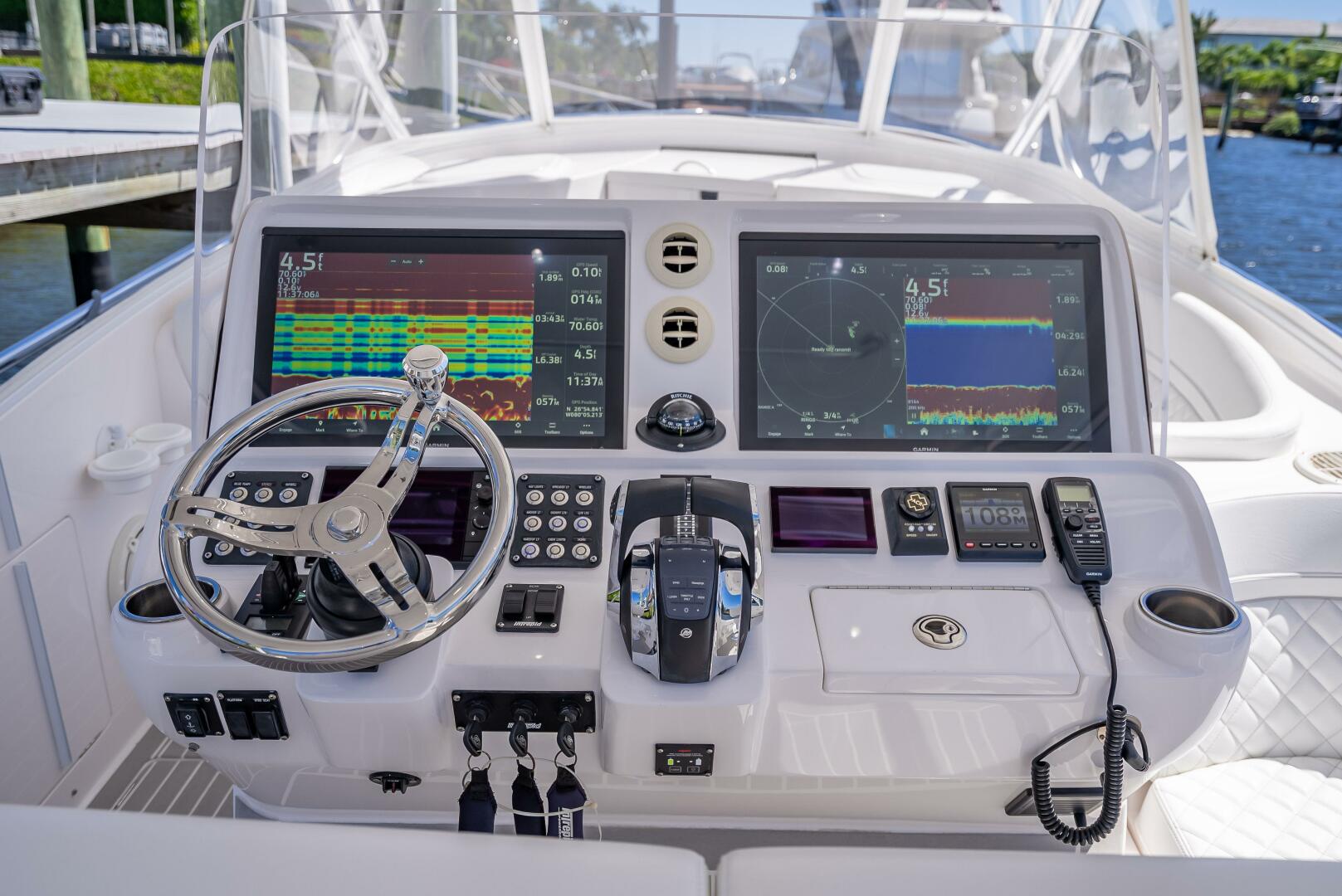 40ft Intrepid Yacht For Sale