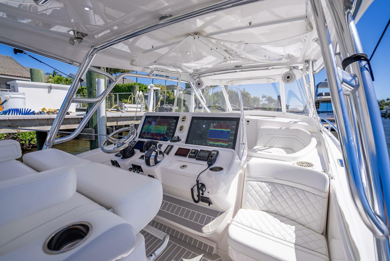 40ft Intrepid Yacht For Sale