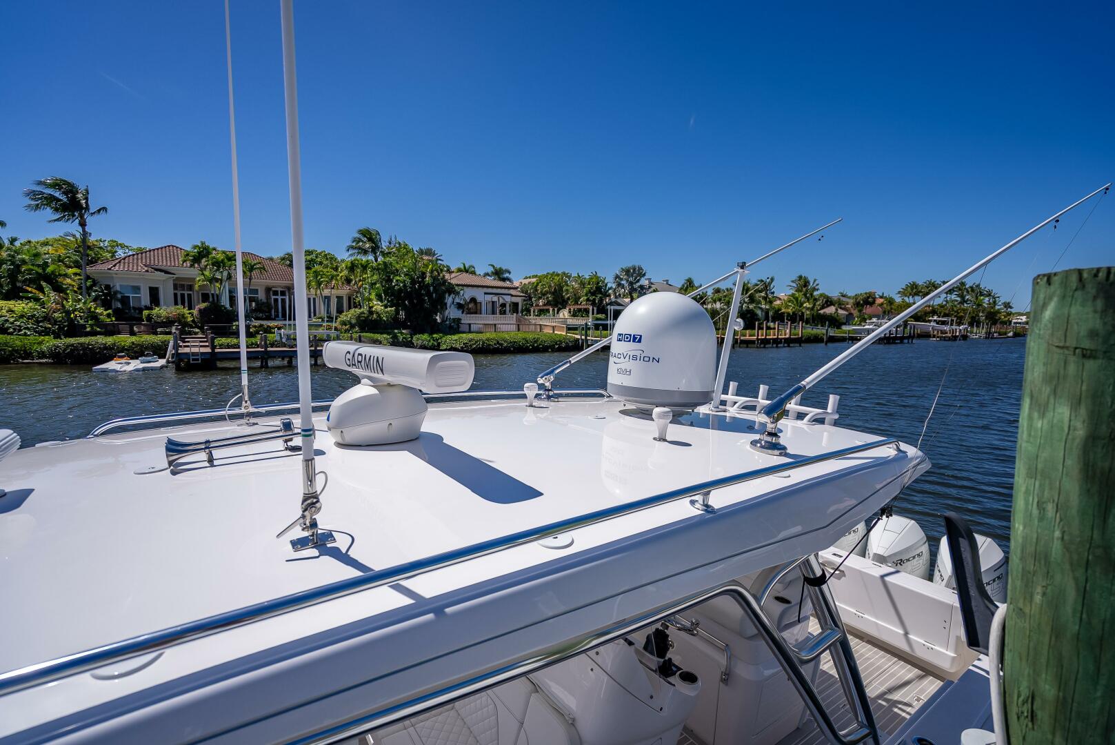 40ft Intrepid Yacht For Sale