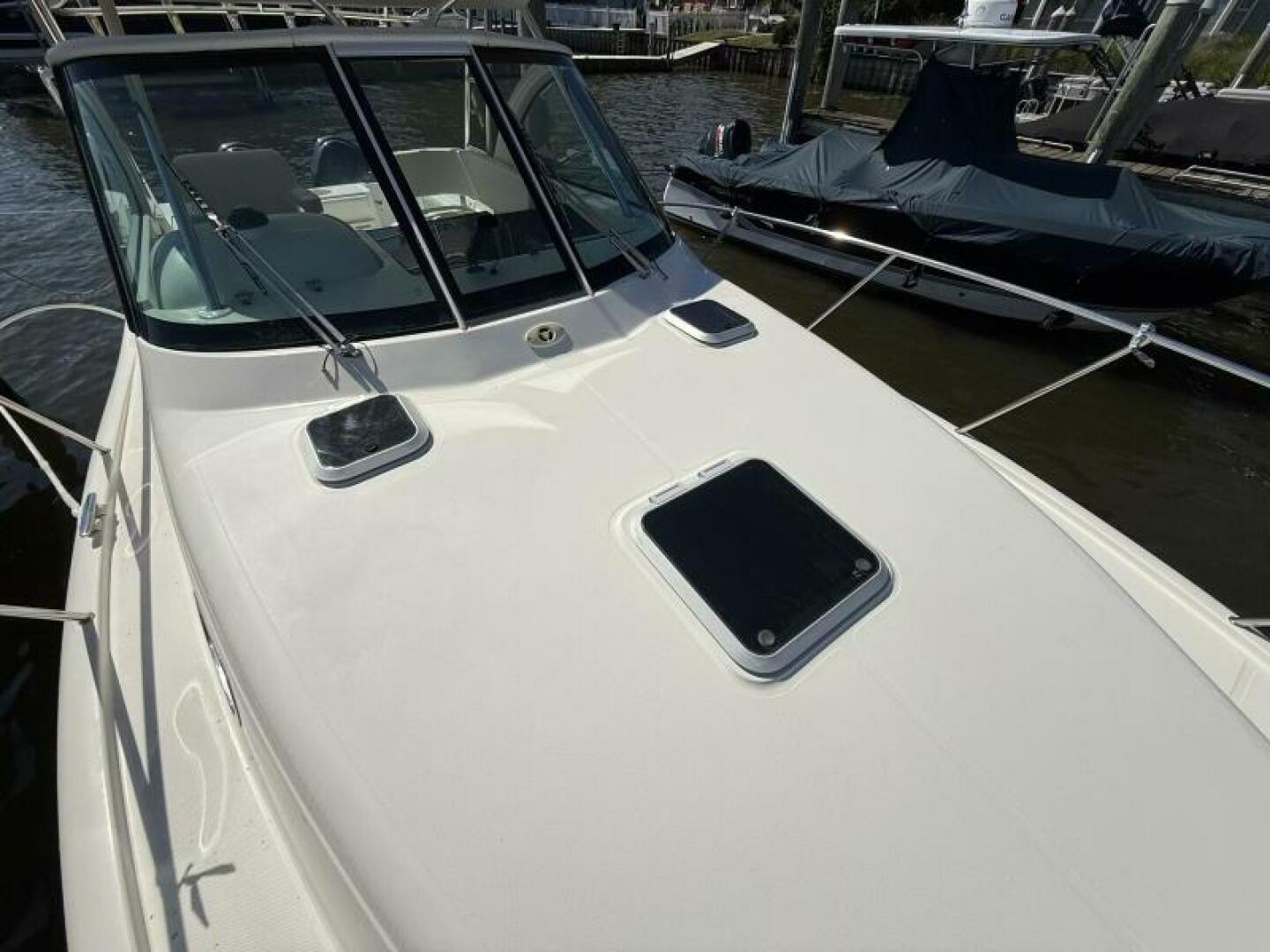 35ft Pursuit Yacht For Sale