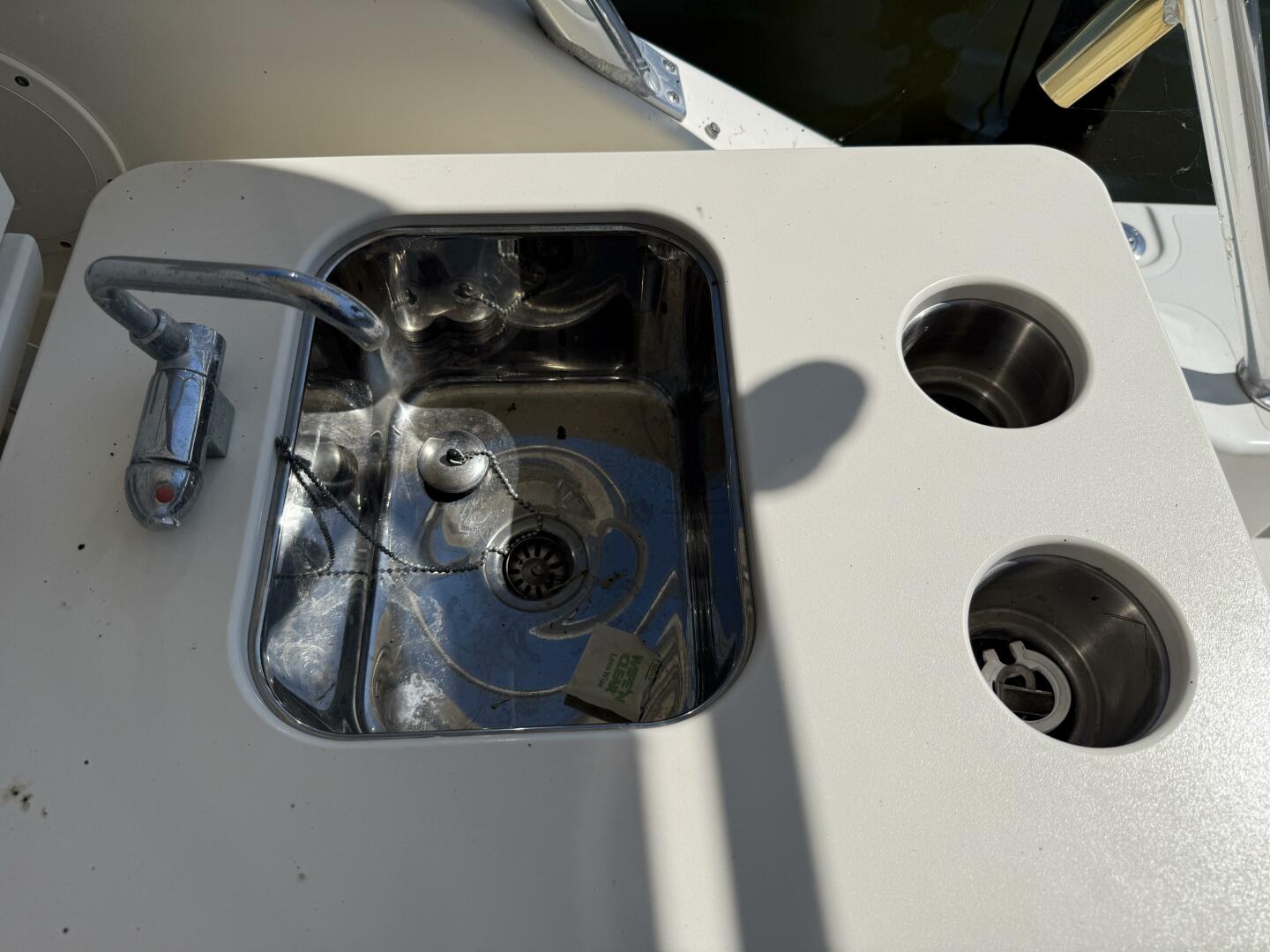35ft Pursuit Yacht For Sale