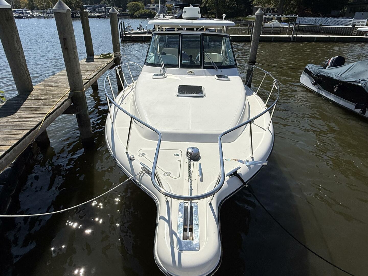 35ft Pursuit Yacht For Sale