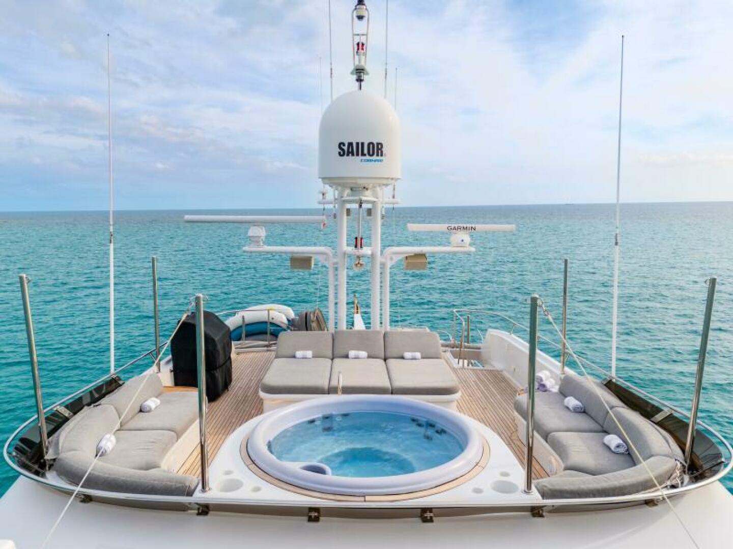 SWEET ESCAPE 130ft Christensen Yacht For Sale