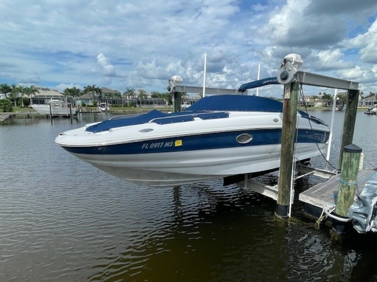 26ft Chaparral Yacht For Sale
