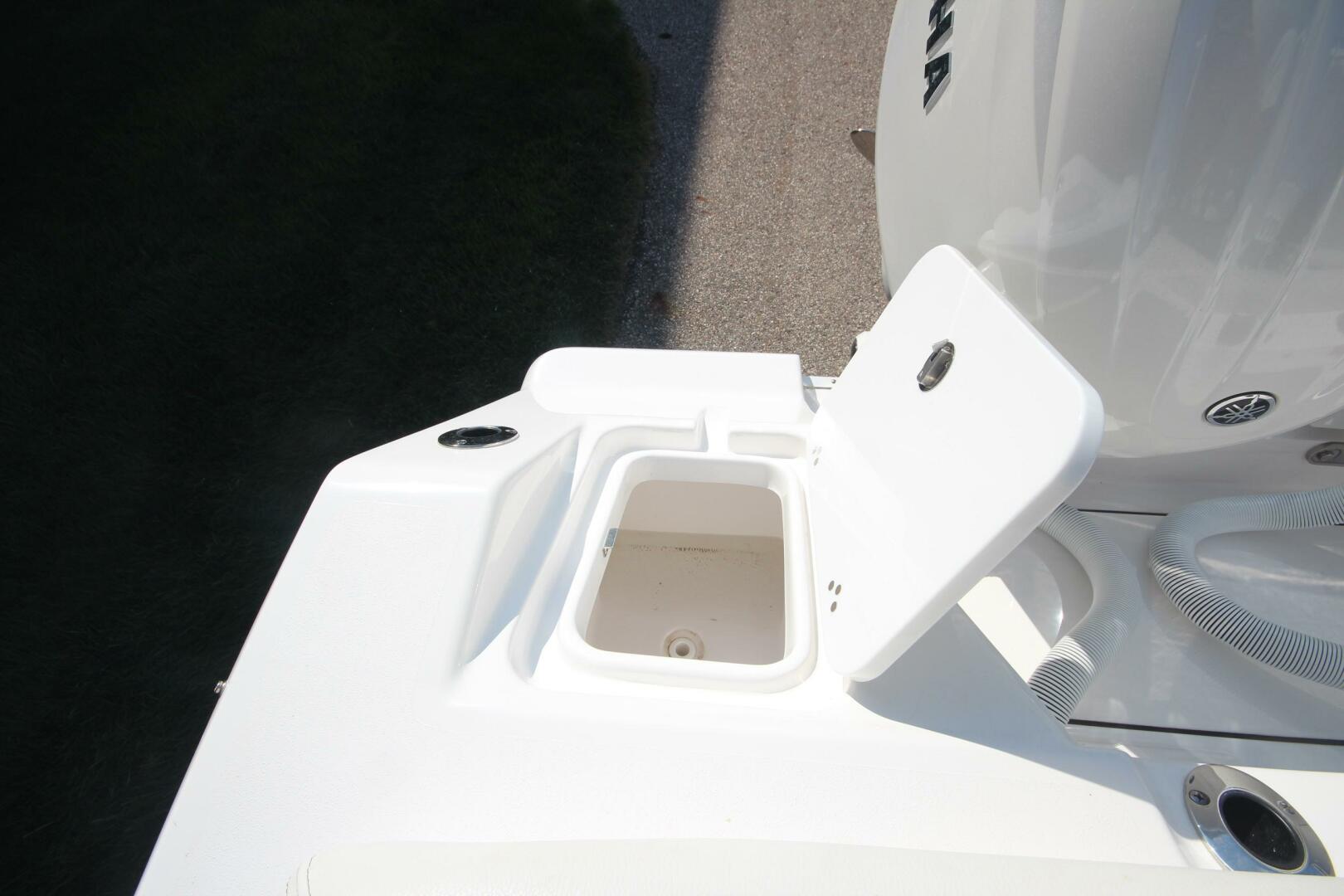 27ft Tidewater Yacht For Sale