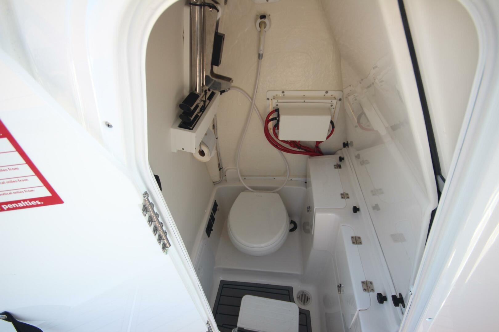 27ft Tidewater Yacht For Sale
