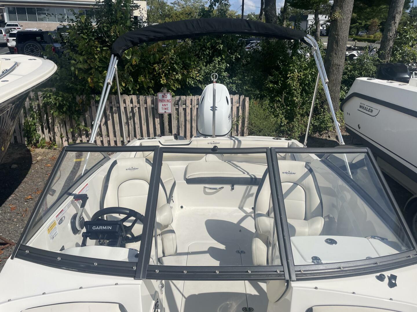 19ft Stingray Yacht For Sale