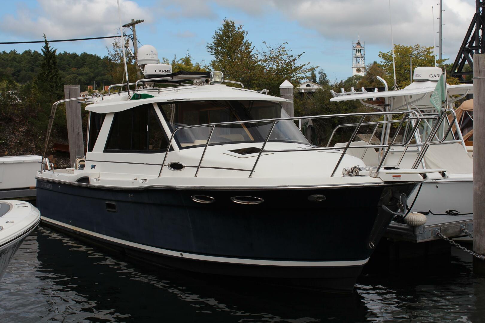SHAKE N BAKE 28ft Cutwater Yacht For Sale