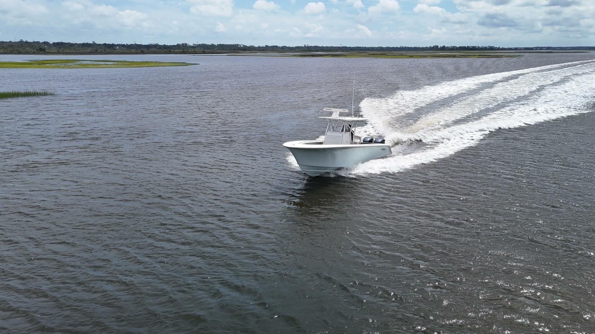 33ft SeaHunter Yacht For Sale