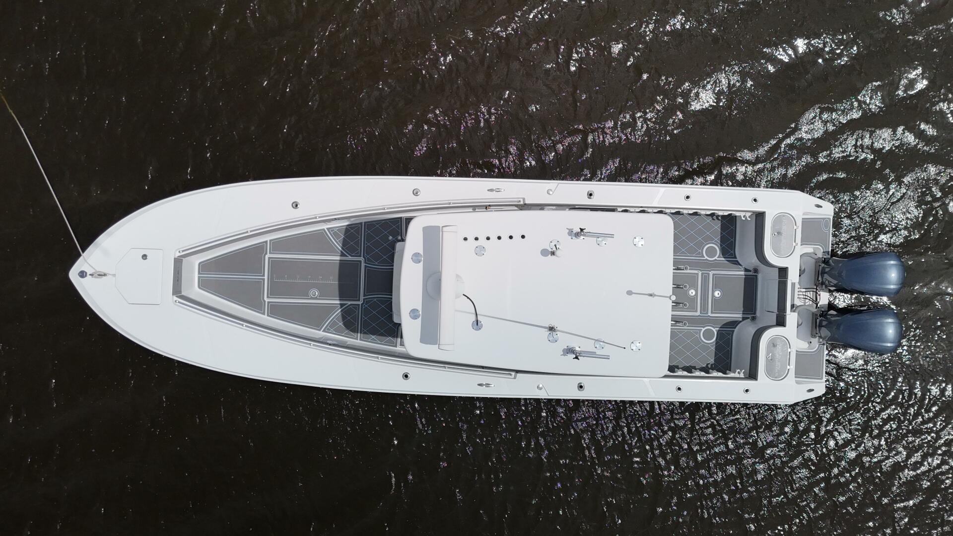 33ft SeaHunter Yacht For Sale