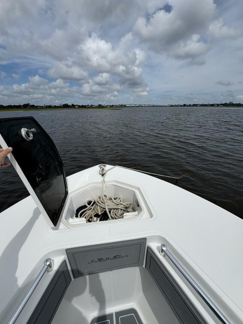 33ft SeaHunter Yacht For Sale