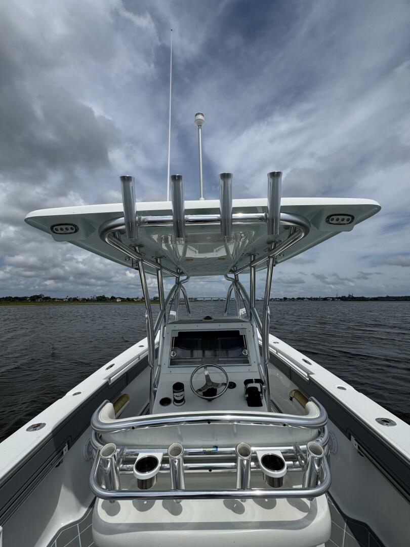 33ft SeaHunter Yacht For Sale