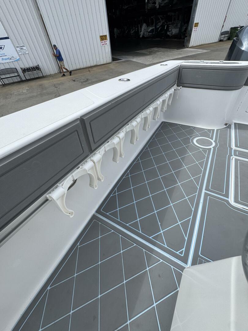 33ft SeaHunter Yacht For Sale