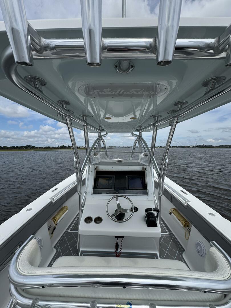 33ft SeaHunter Yacht For Sale