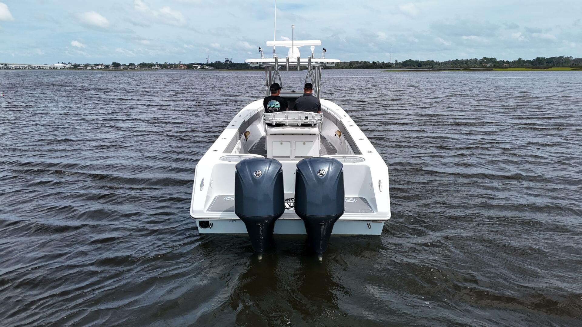 33ft SeaHunter Yacht For Sale