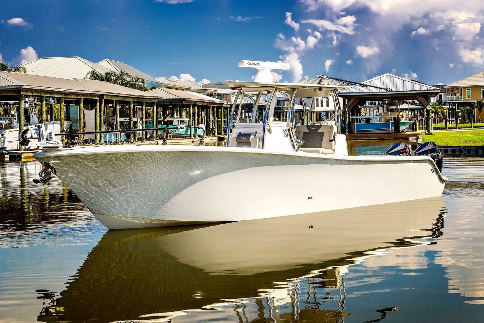 33ft Front Runner Yacht For Sale