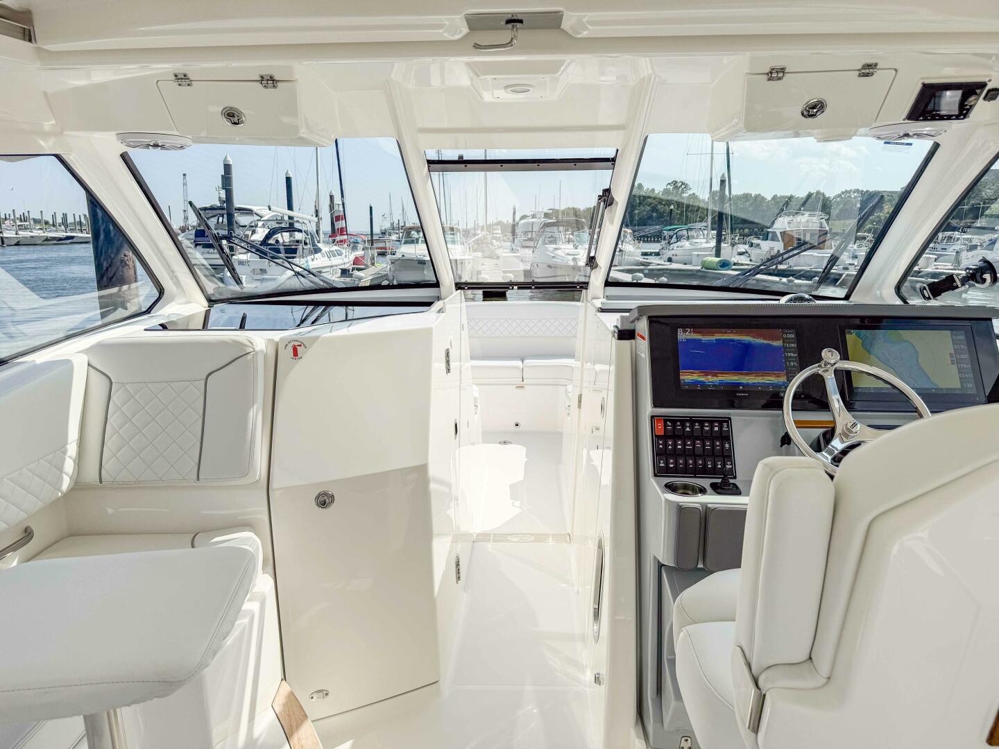 36ft Pursuit Yacht For Sale