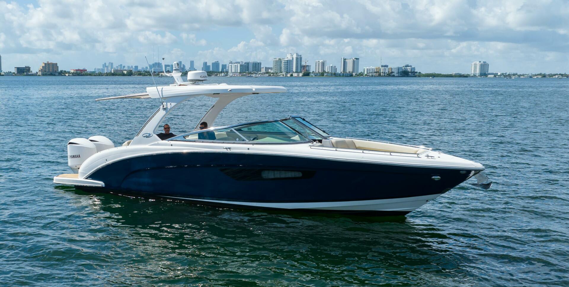 33ft Regal Yacht For Sale