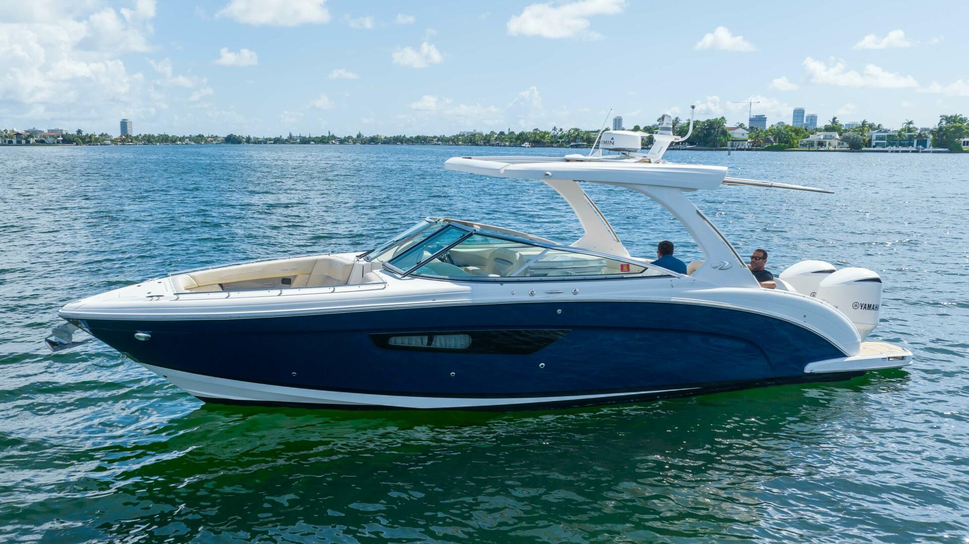 33ft Regal Yacht For Sale