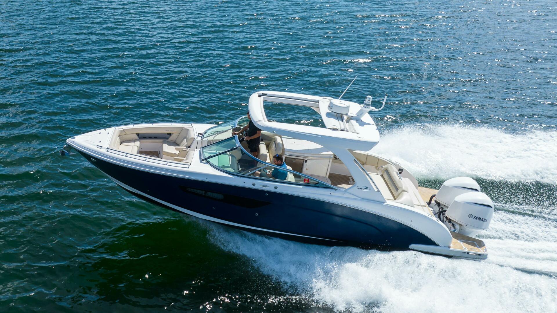 33ft Regal Yacht For Sale