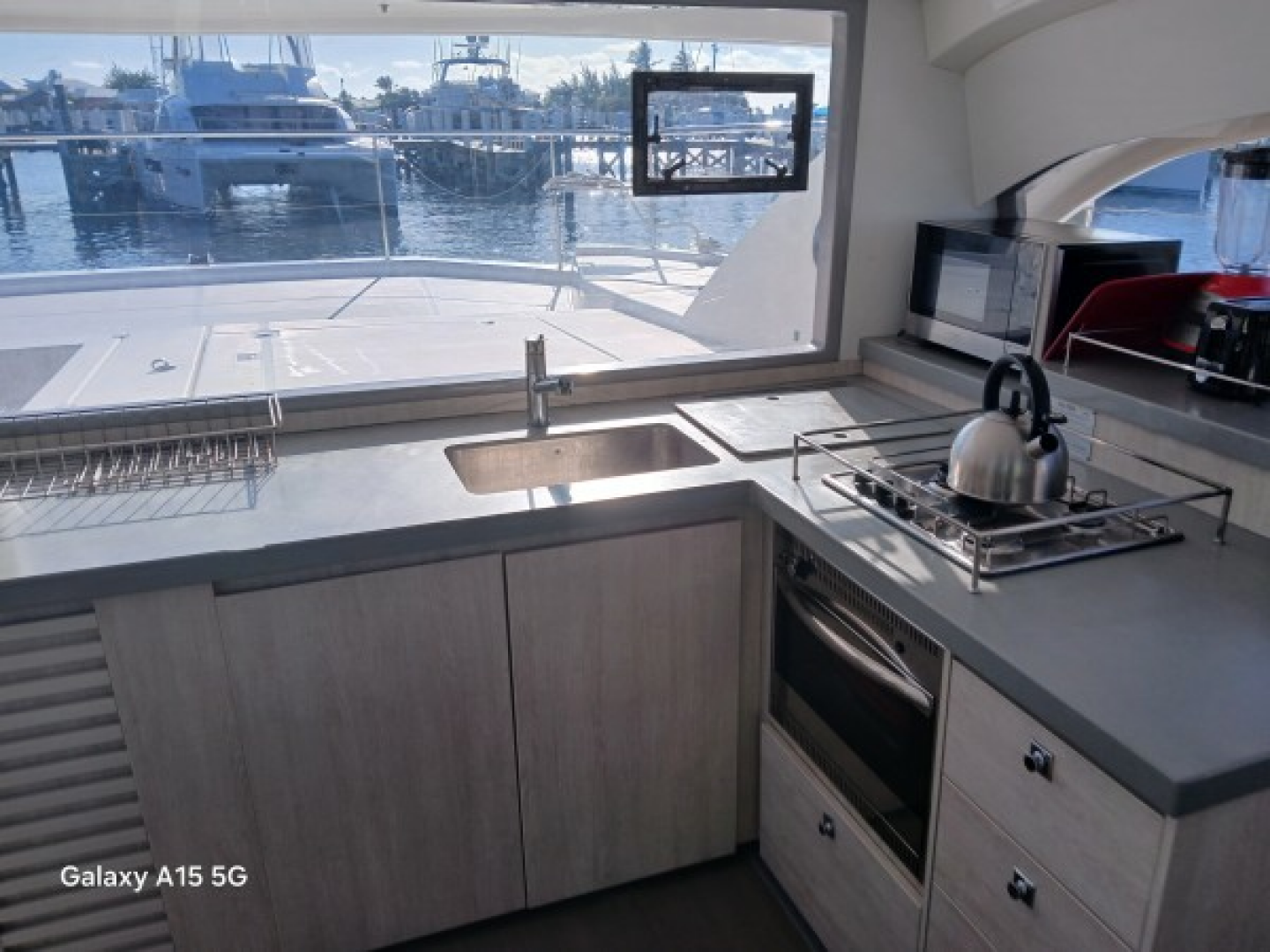ANDIAMO 43ft Robertson  amp  Caine Yacht For Sale