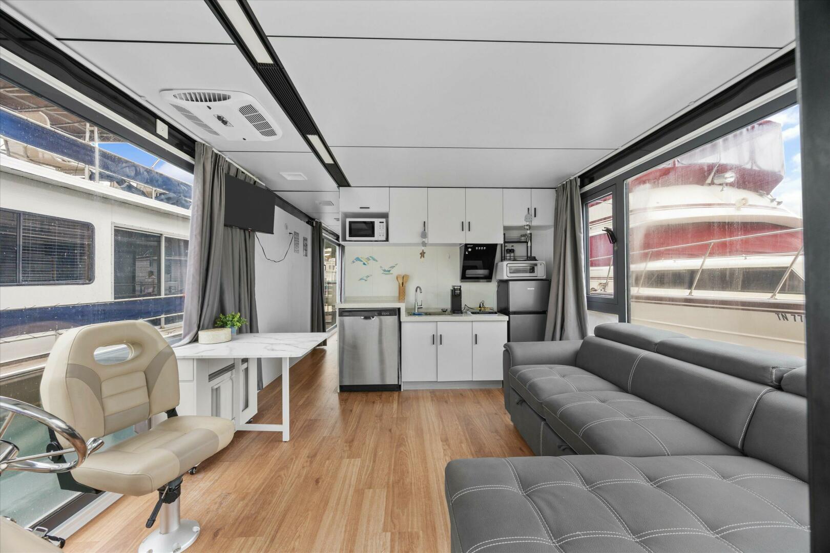 36ft Custom Yacht For Sale