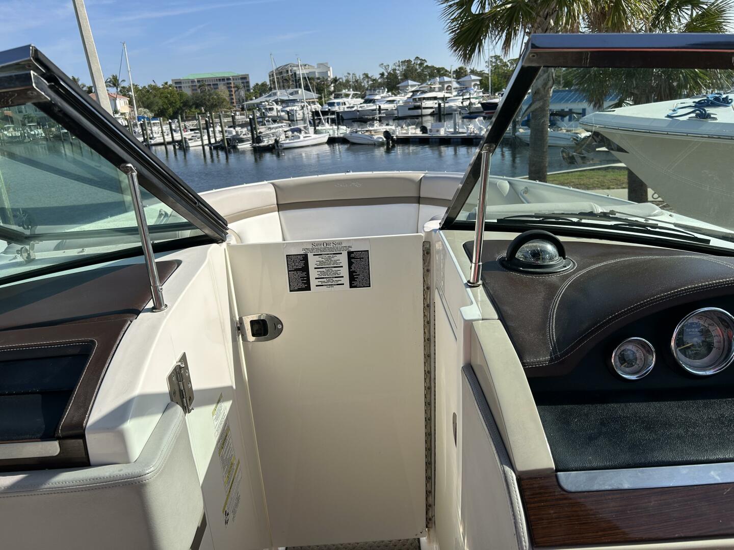 KNOT 2 BAD 28ft Sea Ray Yacht For Sale
