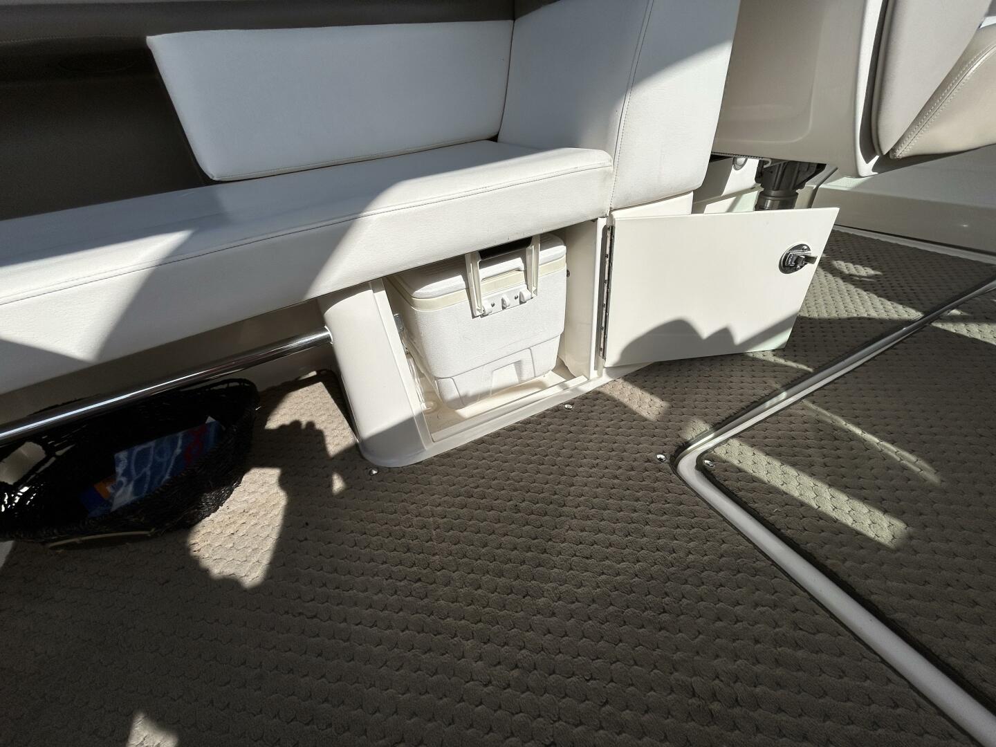 KNOT 2 BAD 28ft Sea Ray Yacht For Sale