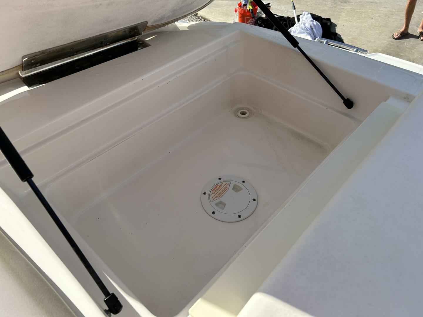 KNOT 2 BAD 28ft Sea Ray Yacht For Sale