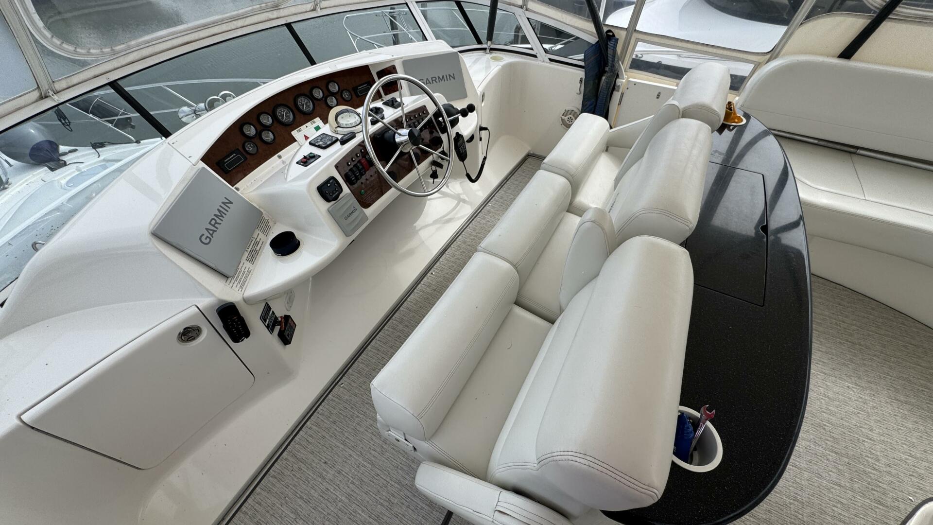 2004 Silverton 43 motor yacht