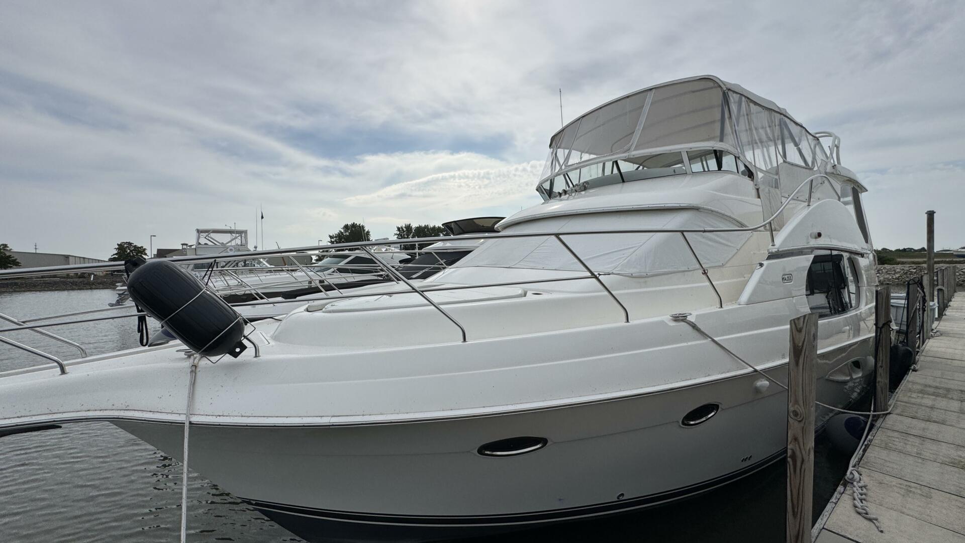 2004 Silverton 43 motor yacht