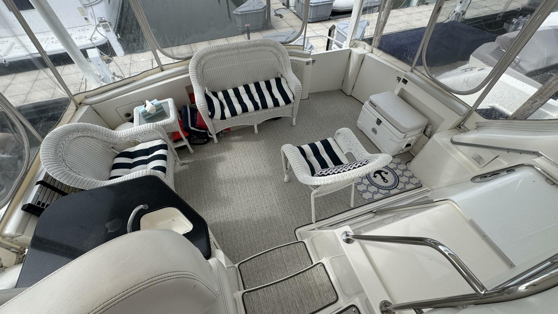 2004 Silverton 43 motor yacht